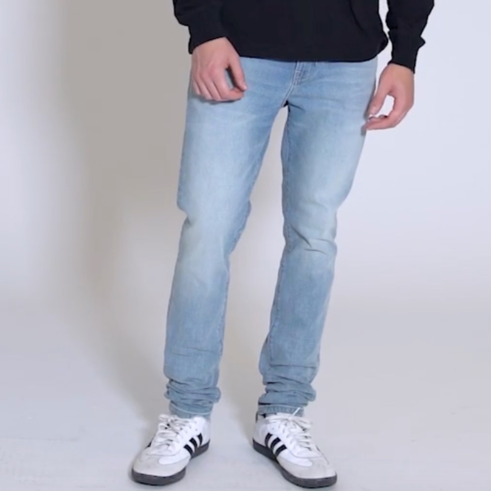 PacSun Mens 28x30 Light Indigo Wash Denim Stacked Skinny Jeans